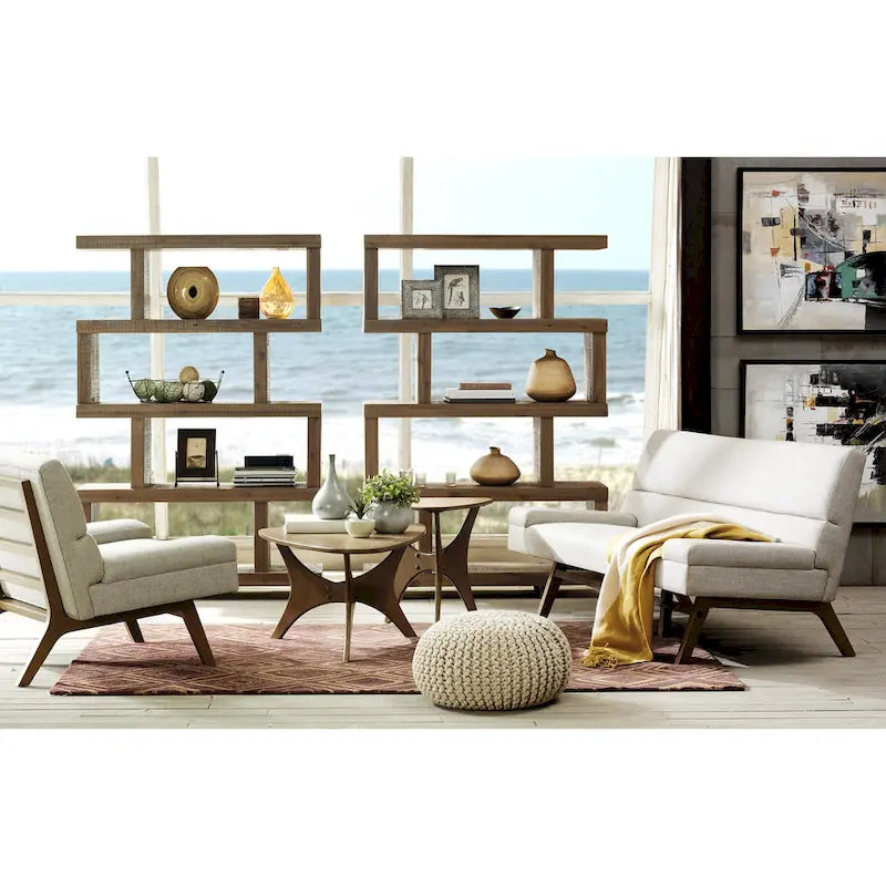 Table basse en bois triangulaire