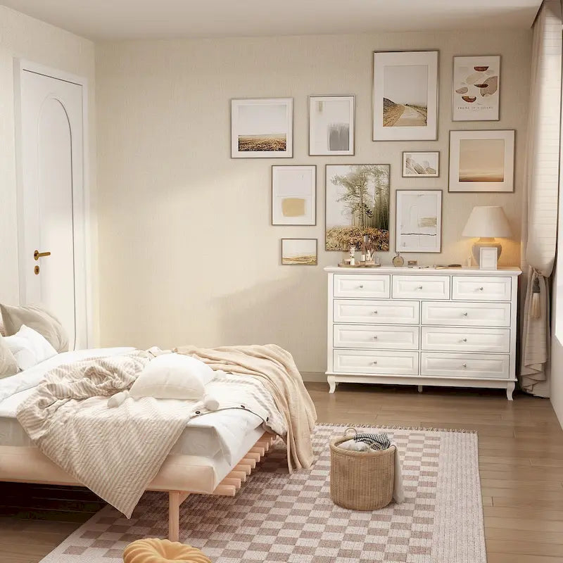 Commode à 9 tiroirs avec pieds en bois massif, console en laque